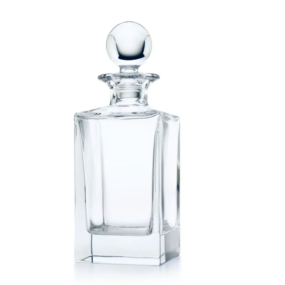 NWT Tiffany & Co. Home Essentials Classic Square Decanter in Crystal Glass 26 oz